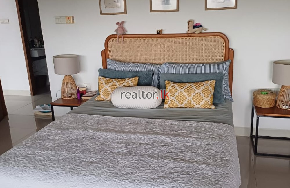 Three Bed Unit For Rent In Clearpoint Residencies
