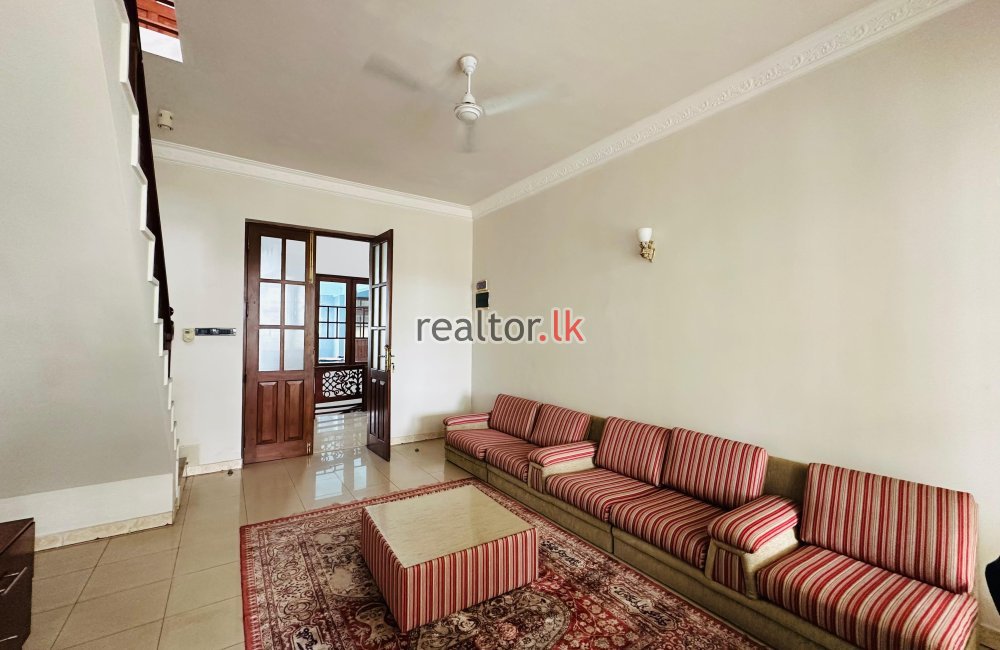 11,000 Sq Ft Grand House For Rent In Colombo 03