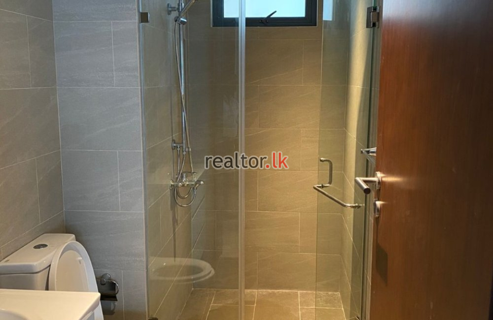 Three Bed For Rent In Tri-Zen Apartments