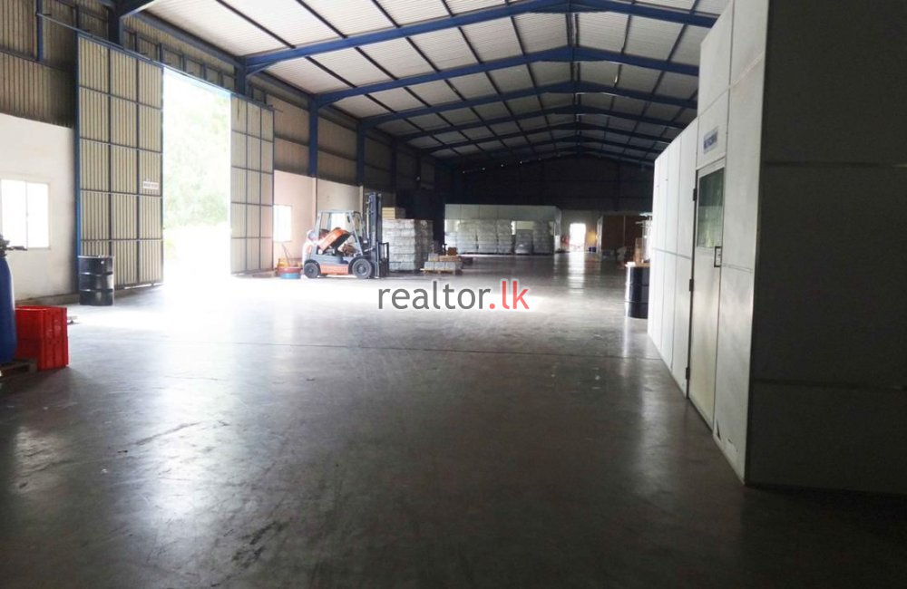 Factory For Rent Facing Kuliyapitiya Road Madampe