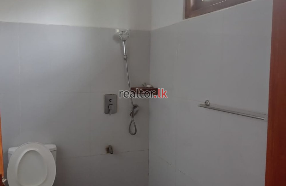 Villa For Sale In Dalawella Unawatuna
