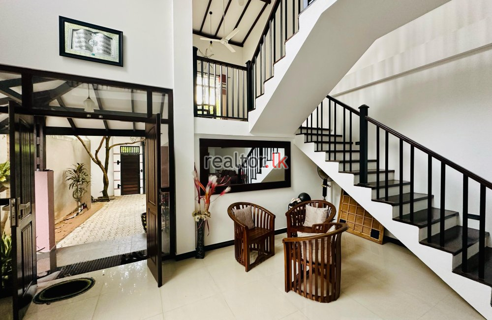 House For Sale In Ratamalana