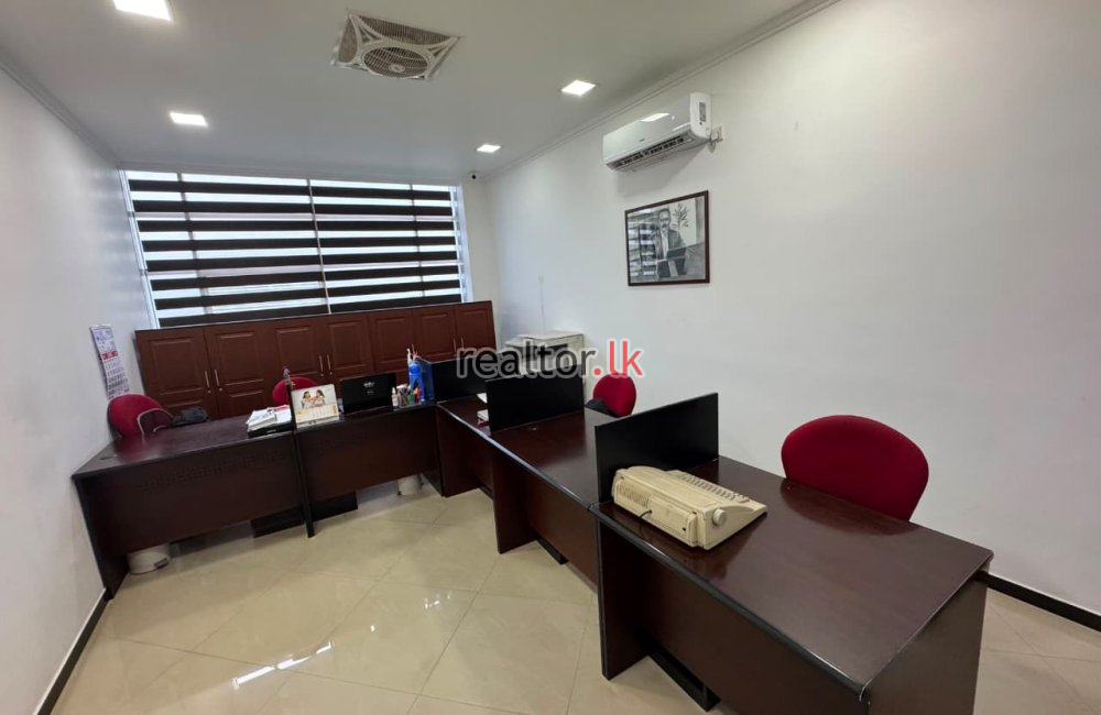 Commercial Building for Rent in Colombo 3  ⁠