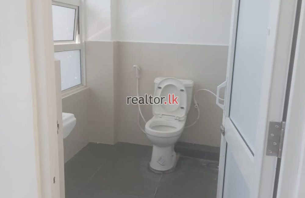 Commercial Building For Sale At Colombo 02