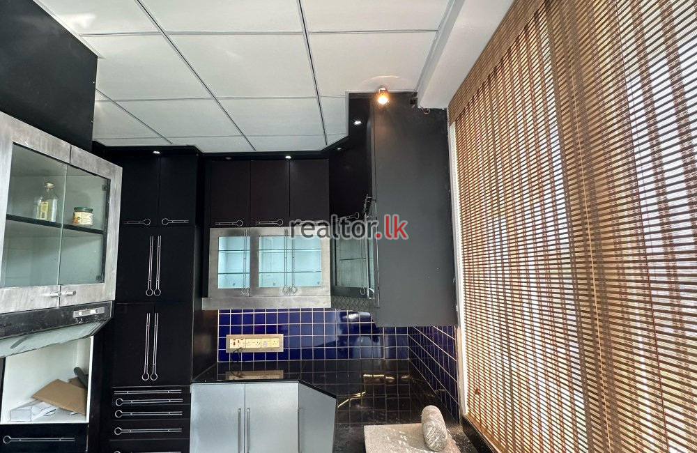 2 Bedroom Apartment For Sale In Colombo 07
