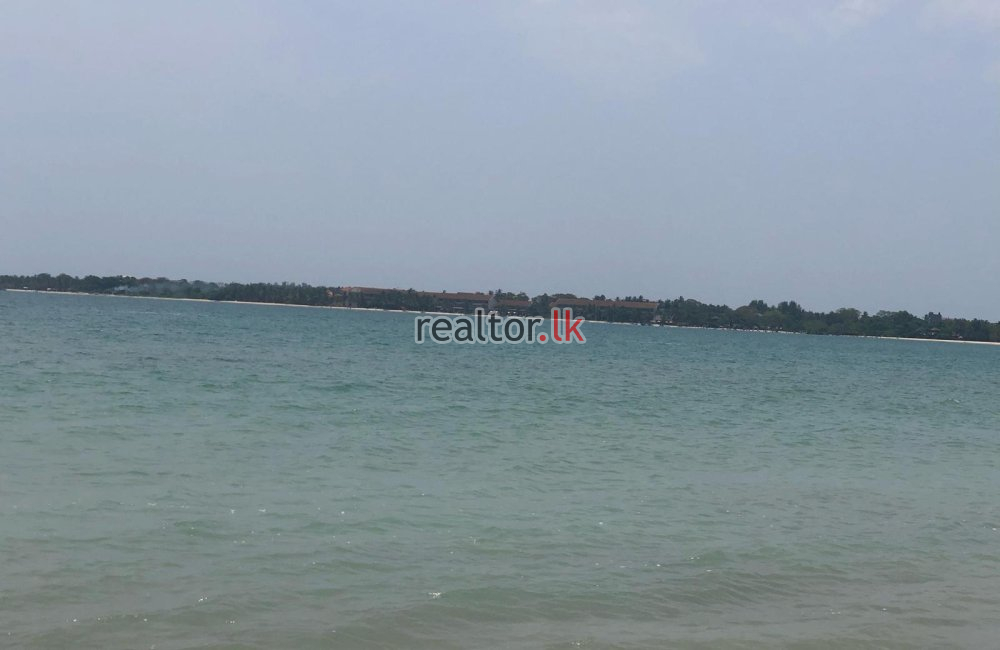 Beachfront Land For Rent In Pasikudah