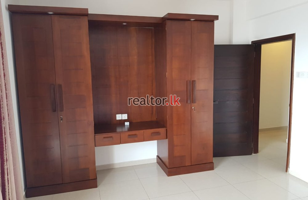 Three Bed For Rent In Span Tower Bambalapitiya