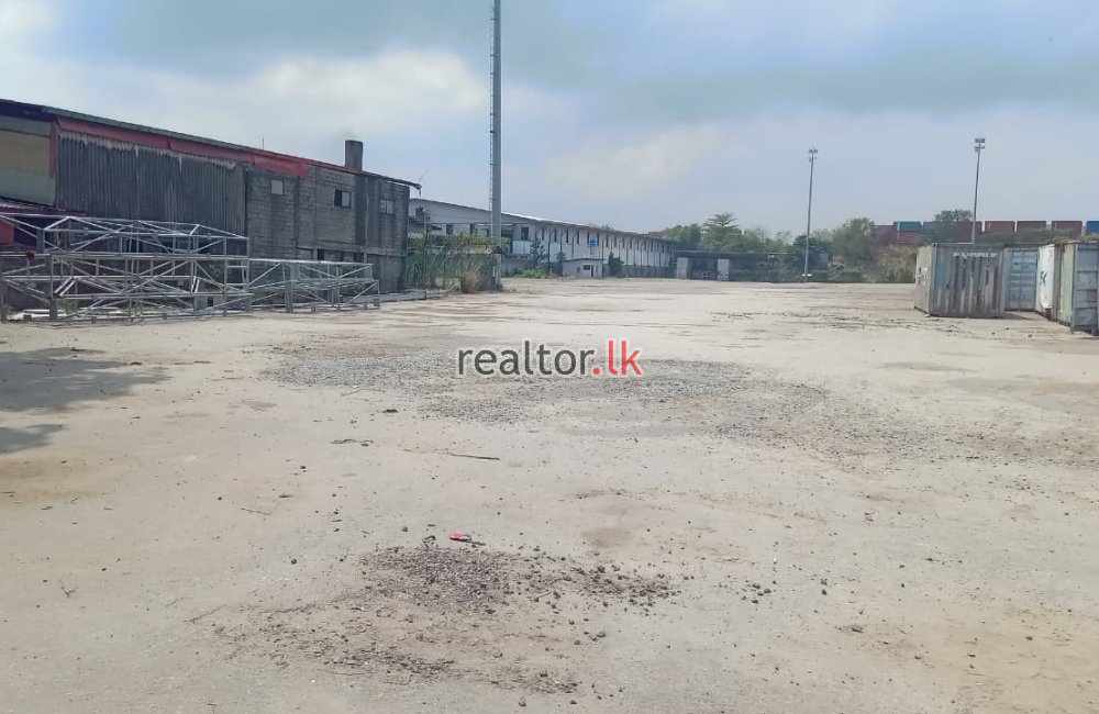 Industrial Land For Sale In Peliyagoda