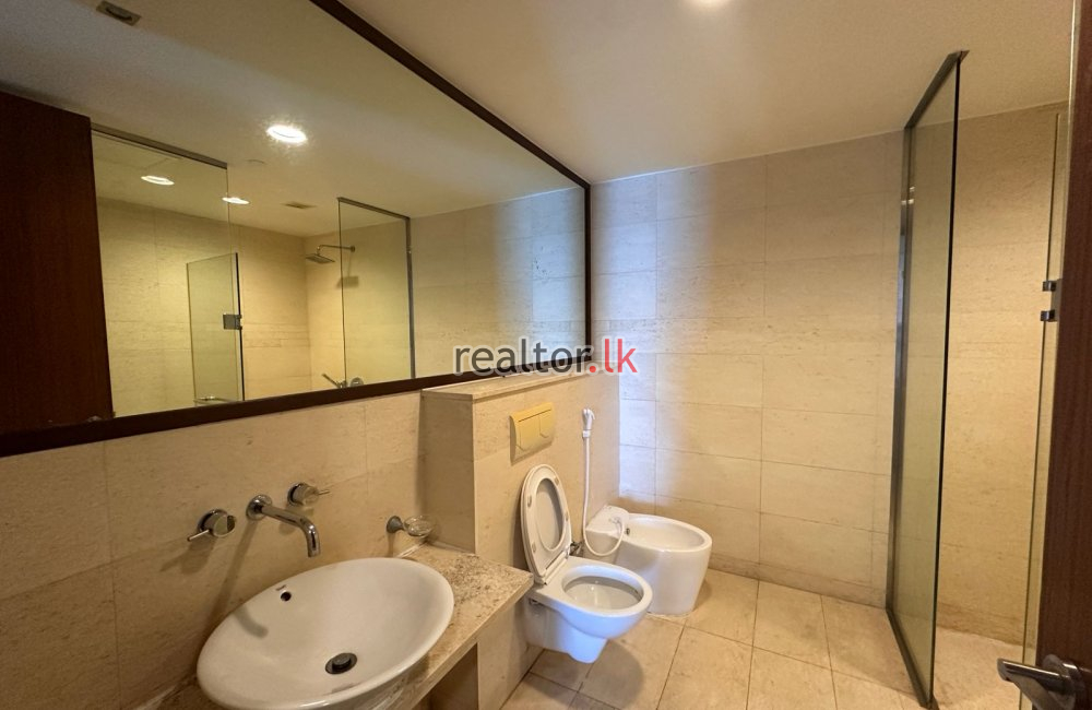 3 Bedroom Apartment for Rent in The Monarch