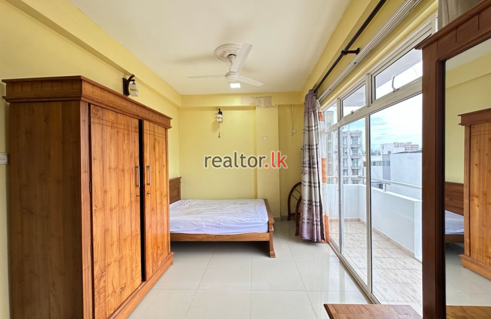 Four Bed Apartment For Rent In Colombo 04