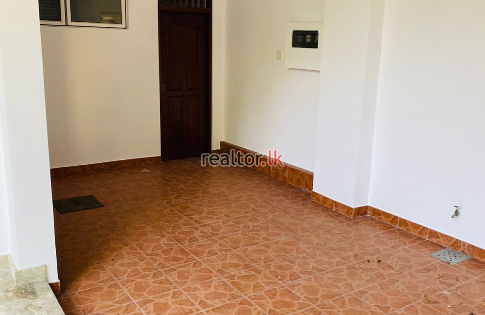 House For Rent At Sarana Rd Colombo