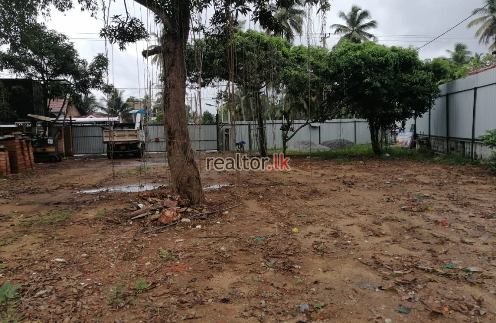 Land For Rent Facing Colombo Main Rd Ja-Ela