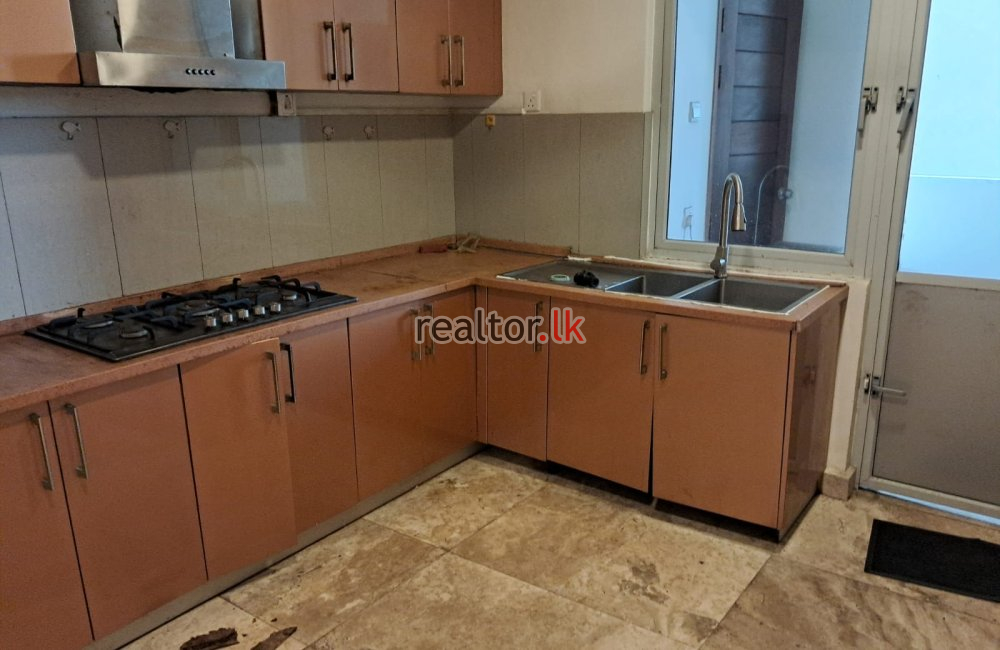Three Bed In Suncity Apartments Colombo 03