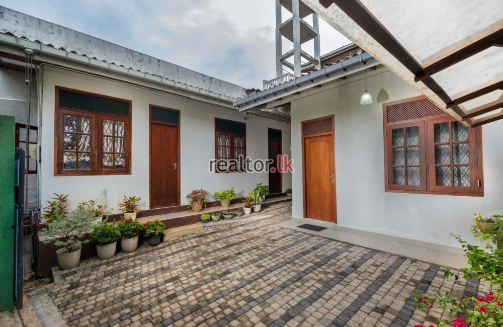 Architecture Designed House For Sale In Dehiwala