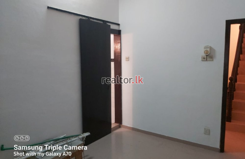 Swarna Road House For Rent