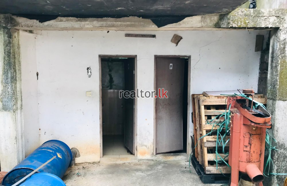 Warehouse For Sale Padiliyathuduwa Rd Hunupitiya