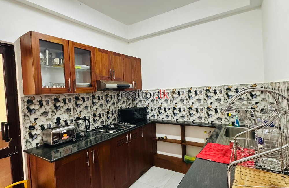 Furnished Three Bed Apartment For Rent Colombo 06