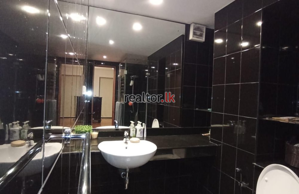 3 Bedroom Apartment for Sale Fairway Waterfront