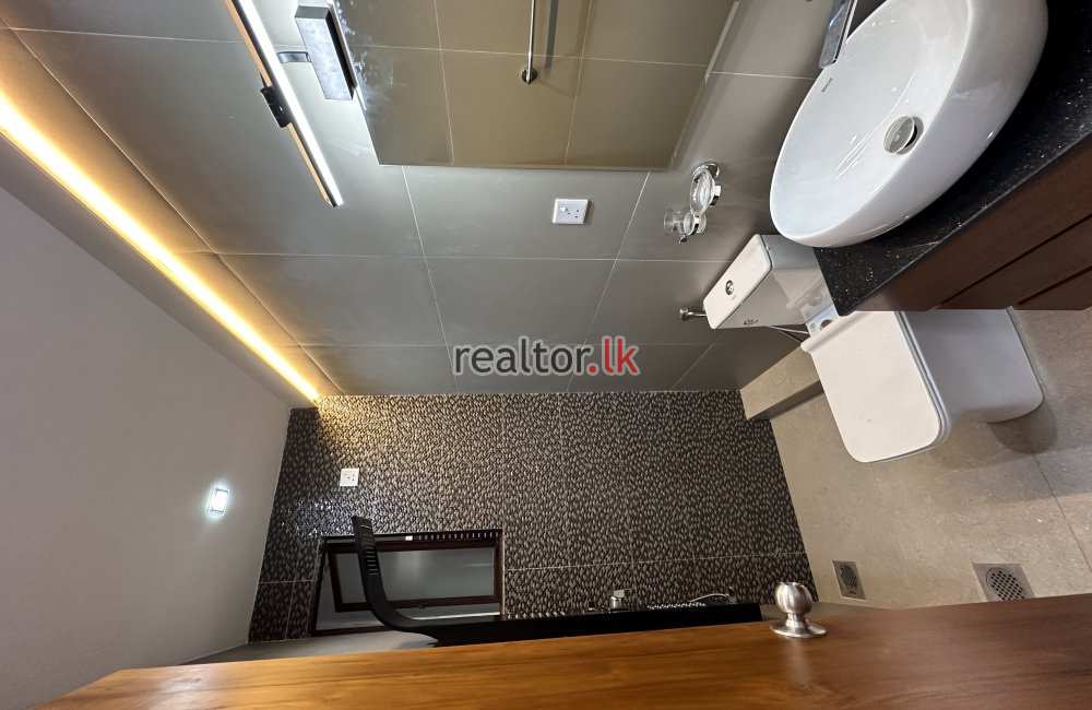Duplex Apartment For Sale In Colombo 06