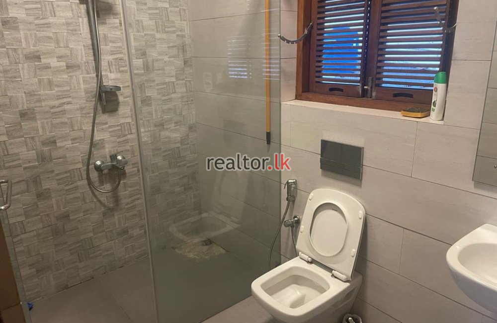 Luxury House For Rent In Park Lane Rajagiriya
