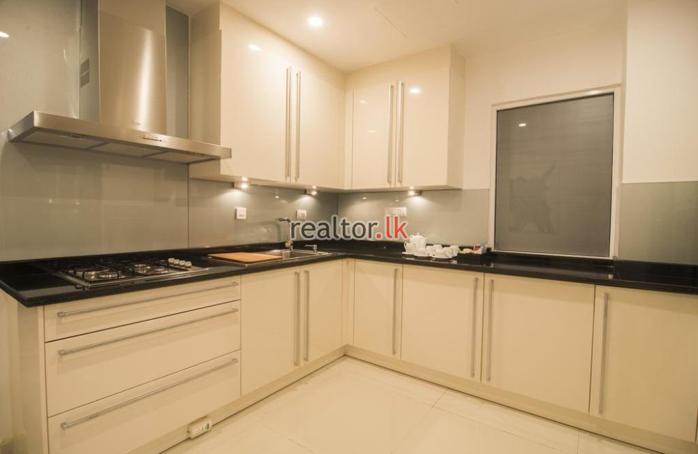 Three Bed For Rent At Platinum One Colombo 03