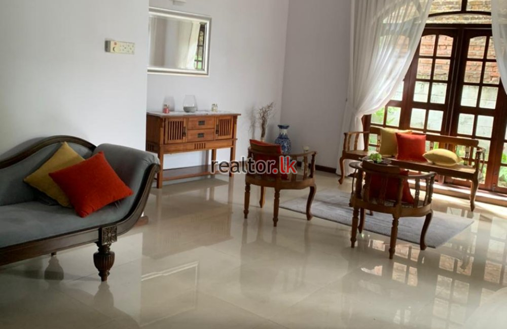 Spacious Five Bed House For Sale Nawala Koswatta