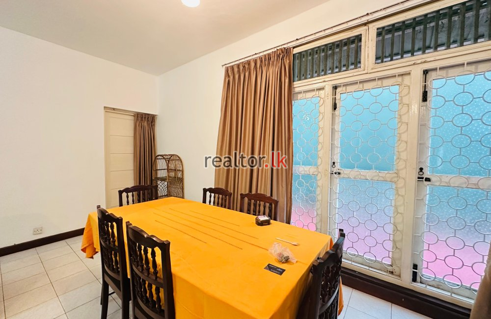 Three Bed Apartment For Rent In Colombo 05
