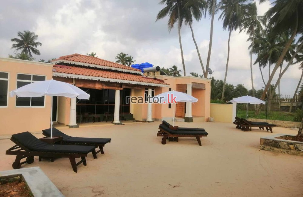 Beachfront Villa For Sale At Hikkaduwa