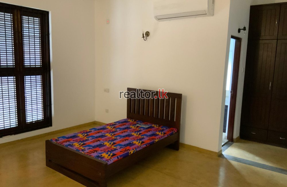 House For Rent At Nawala