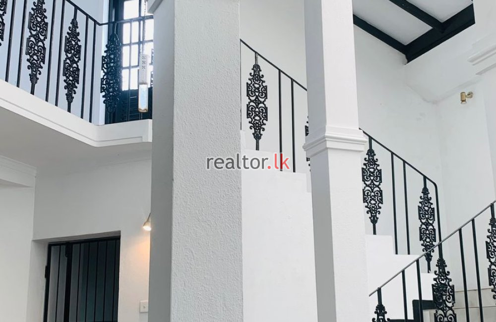 House For Sale At Ekwatta Rd Nugegoda