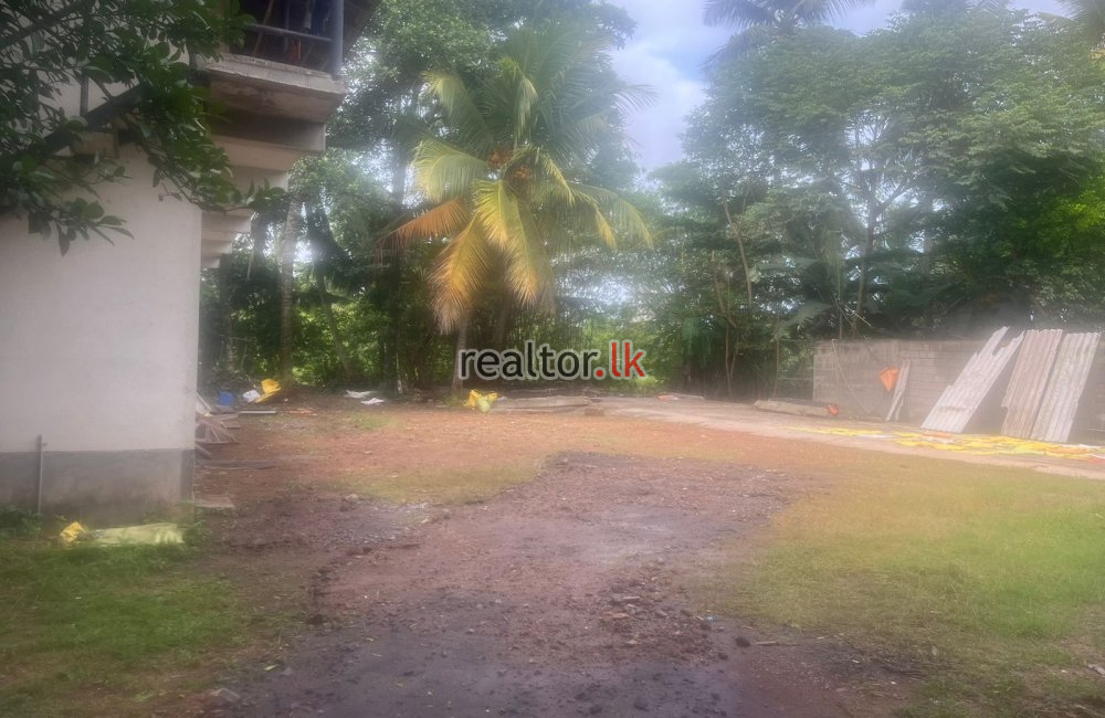 20P Land For Sale At Koswatta Nawala