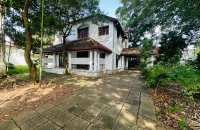 Grand Colonial House For Rent In Colombo 03