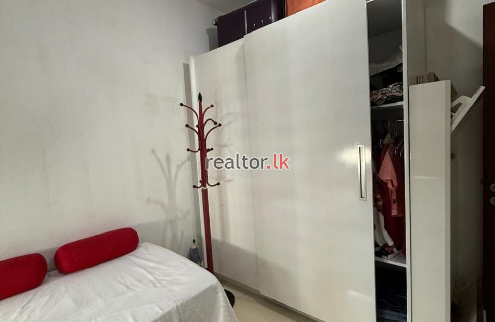 Two Bed Luxury Bed For Rent On320 Residencies