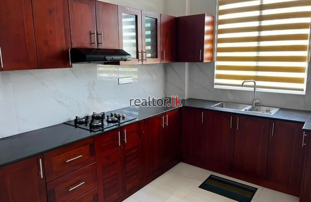 Three Bed For Rent In The Longdon Apartments