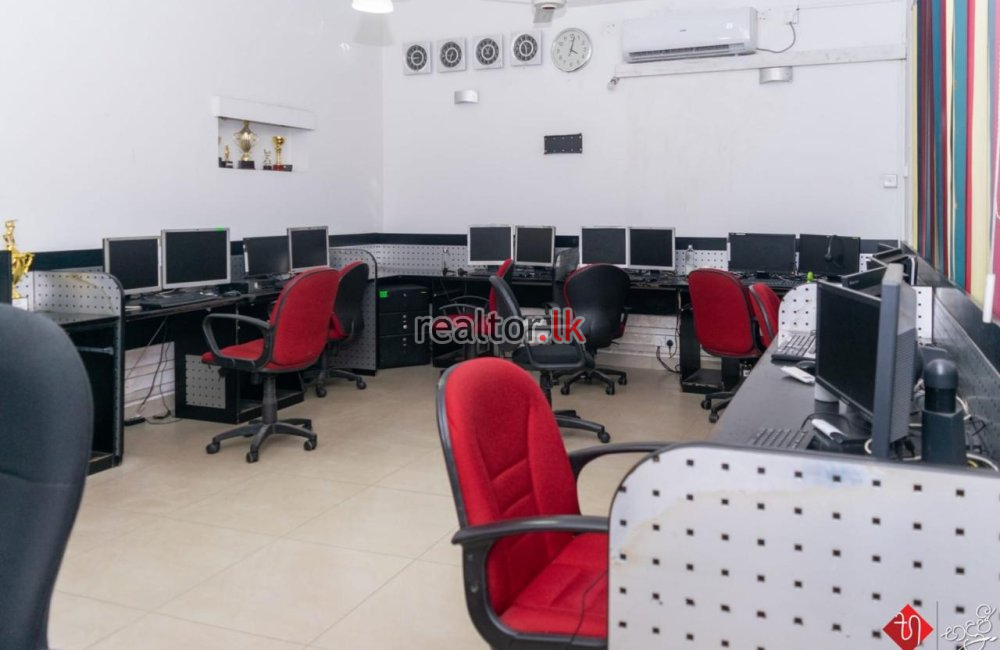 Office Space For Rent At Lauries Rd Bambalapitiya