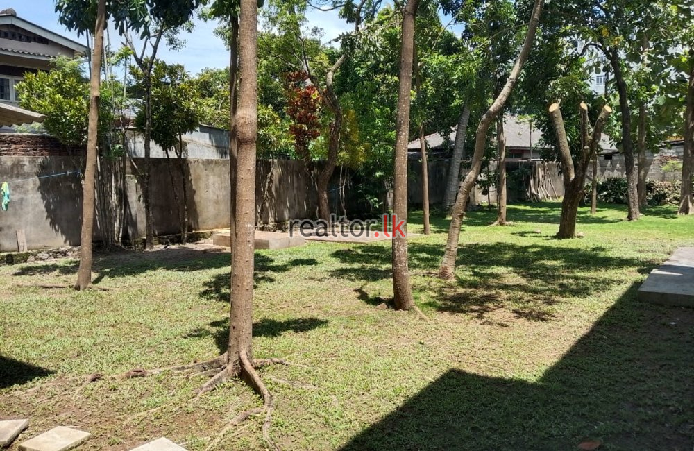 Land For Sale In Sri Siddhartha Rd Colombo 05