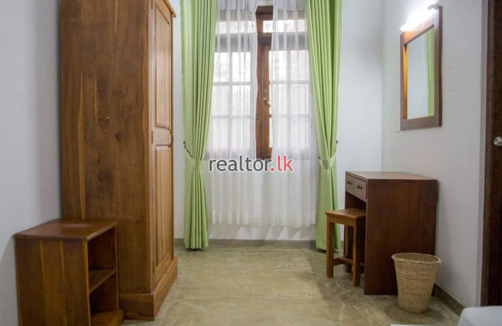 Hotel For Sale In Ridigama Kurunegala