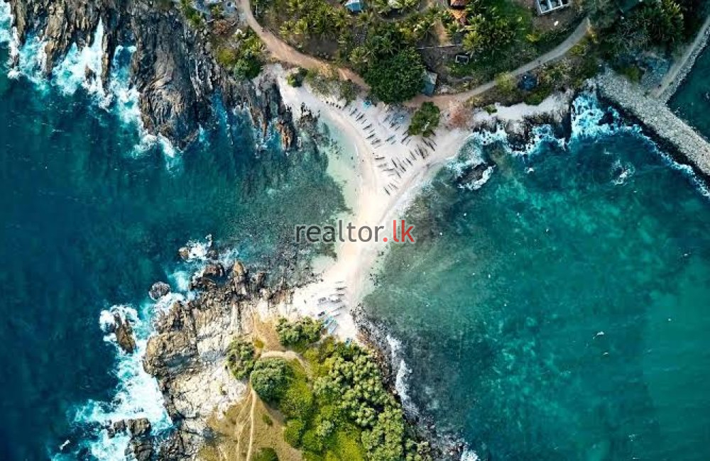 Beach Front Resort For Sale In Nilwella