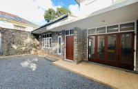 Grand House For Rent In Horton Place Colombo 07