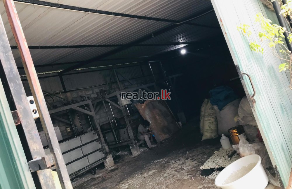 Warehouse For Sale Padiliyathuduwa Rd Hunupitiya