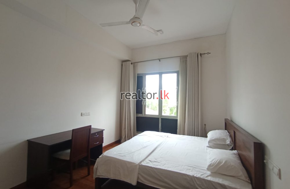 Apartment for Rent in Barnes Place Colombo 07