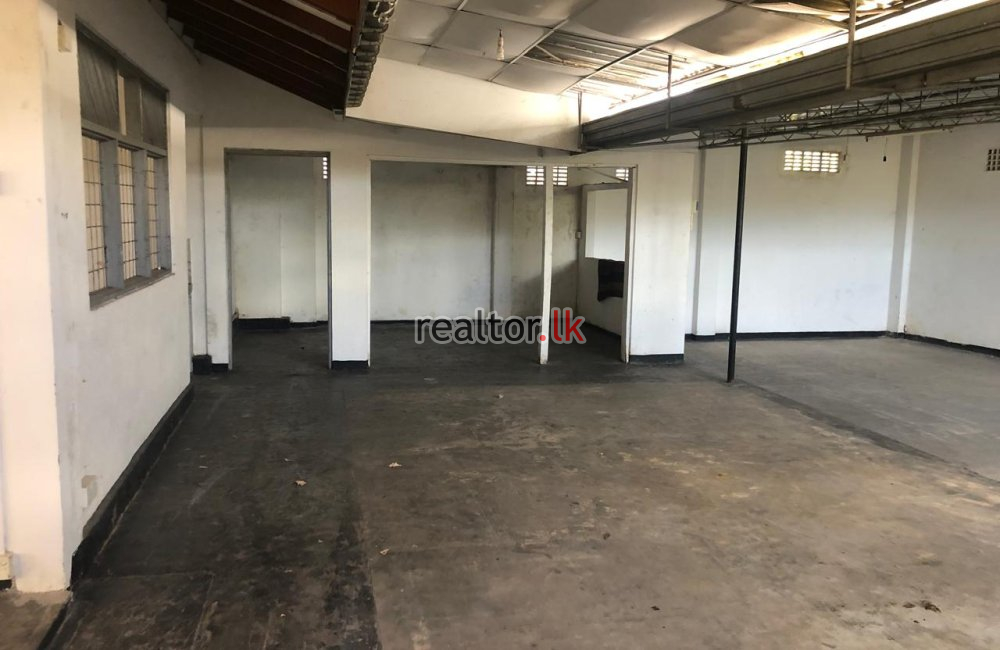 Warehouse For Rent At Peiris Avenue Kalubowila