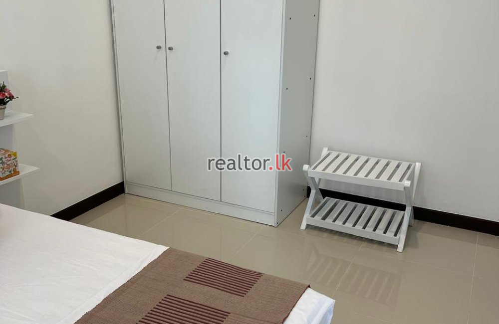 Two Bed For Rent At Trizen Apartment Colombo 2