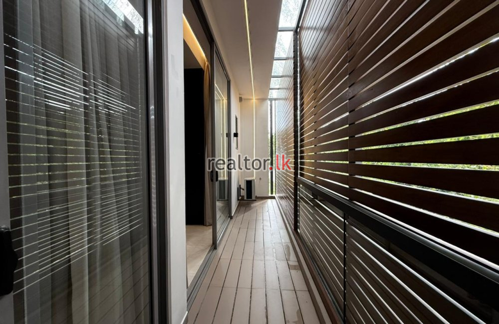 Lakefront Villa For Sale In Attidiya Dehiwala