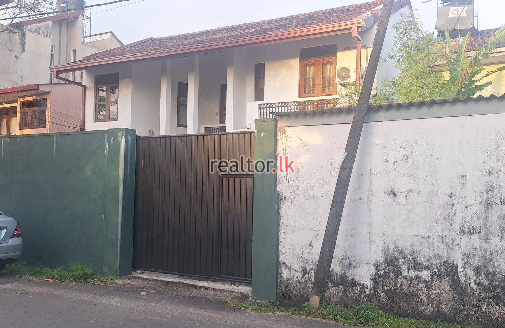 Two Storied House for Rent or Lease In Rajagiriya