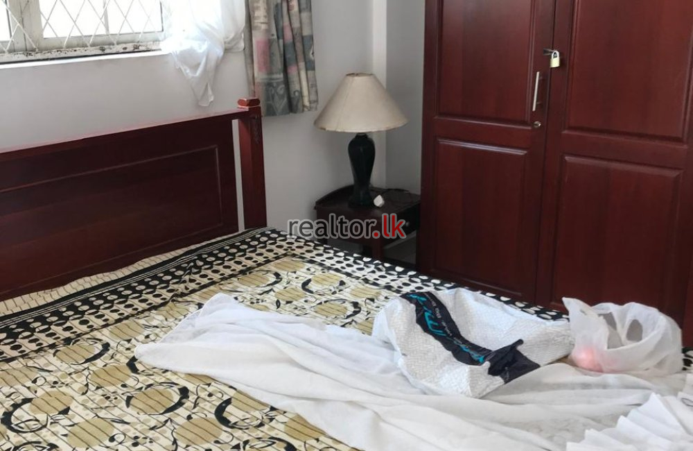 Three Bed Apartment For Sale In Colombo 03