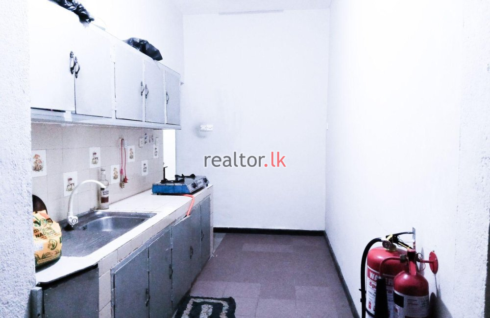 Storage Space For Rent In Sri Saranankara Road