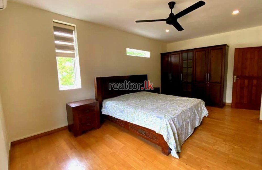 House For Rent At Cambridge Place