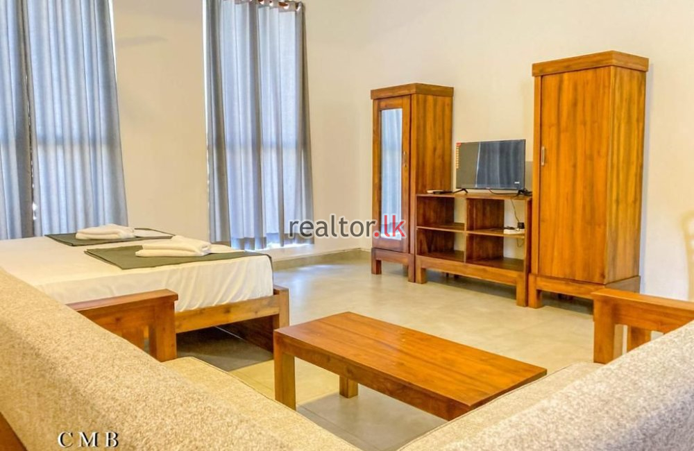 Beach View Hotel For Sale In Mount Lavinia