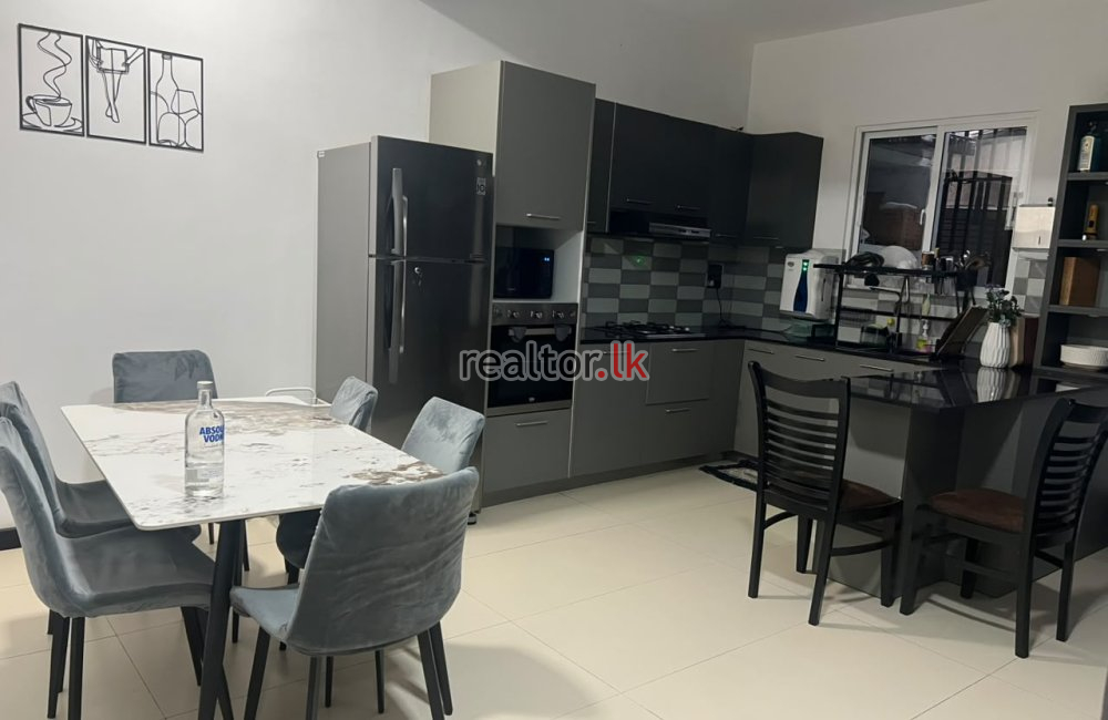 Three Bed For Rent In Sri Siddhartha Rd Colombo 5